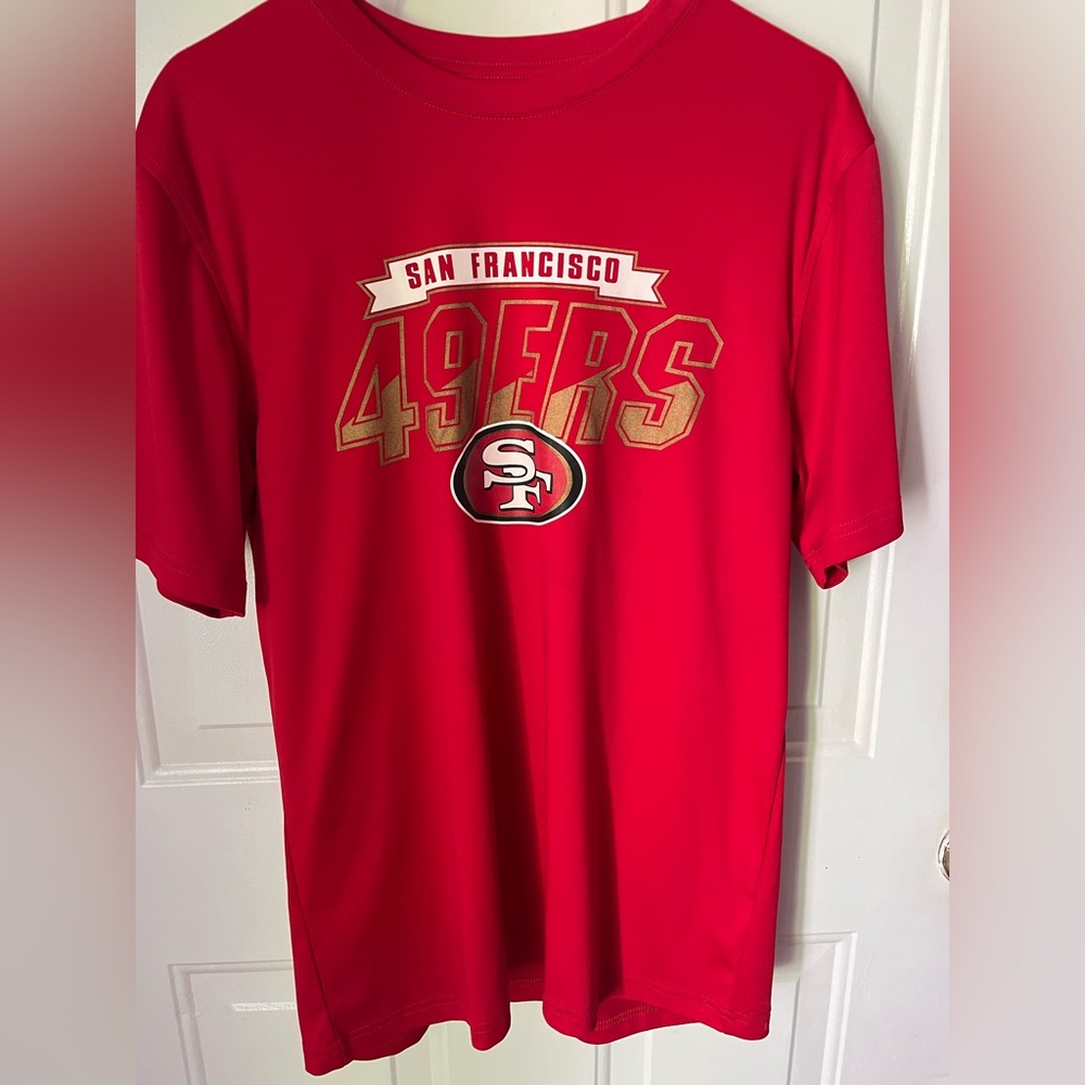 NFL San Francisco 49ers Jersey T-Shirt Mens Size M Medium Red Football Fan Gear